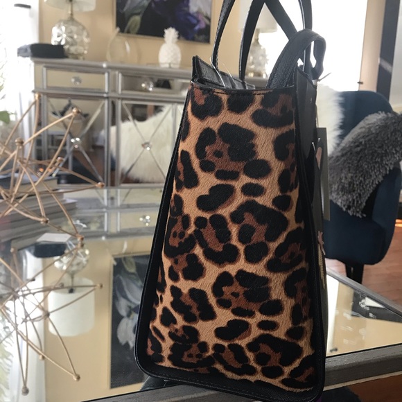 Sold Kate Spade Run Wild Leopard Hayden Satchel - Picture 4 of 6